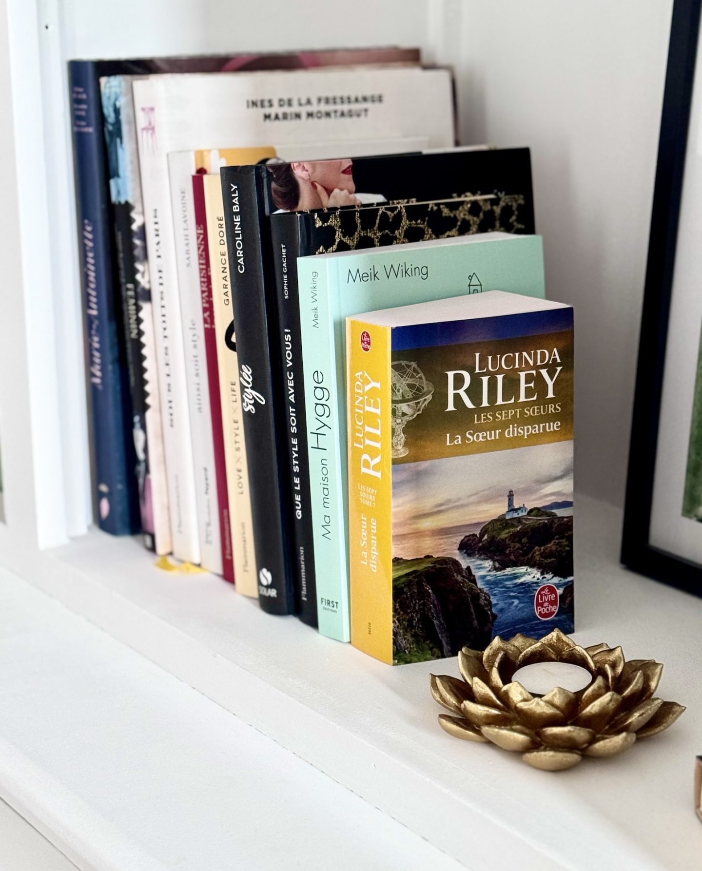 lire la saga des Sept Soeurs