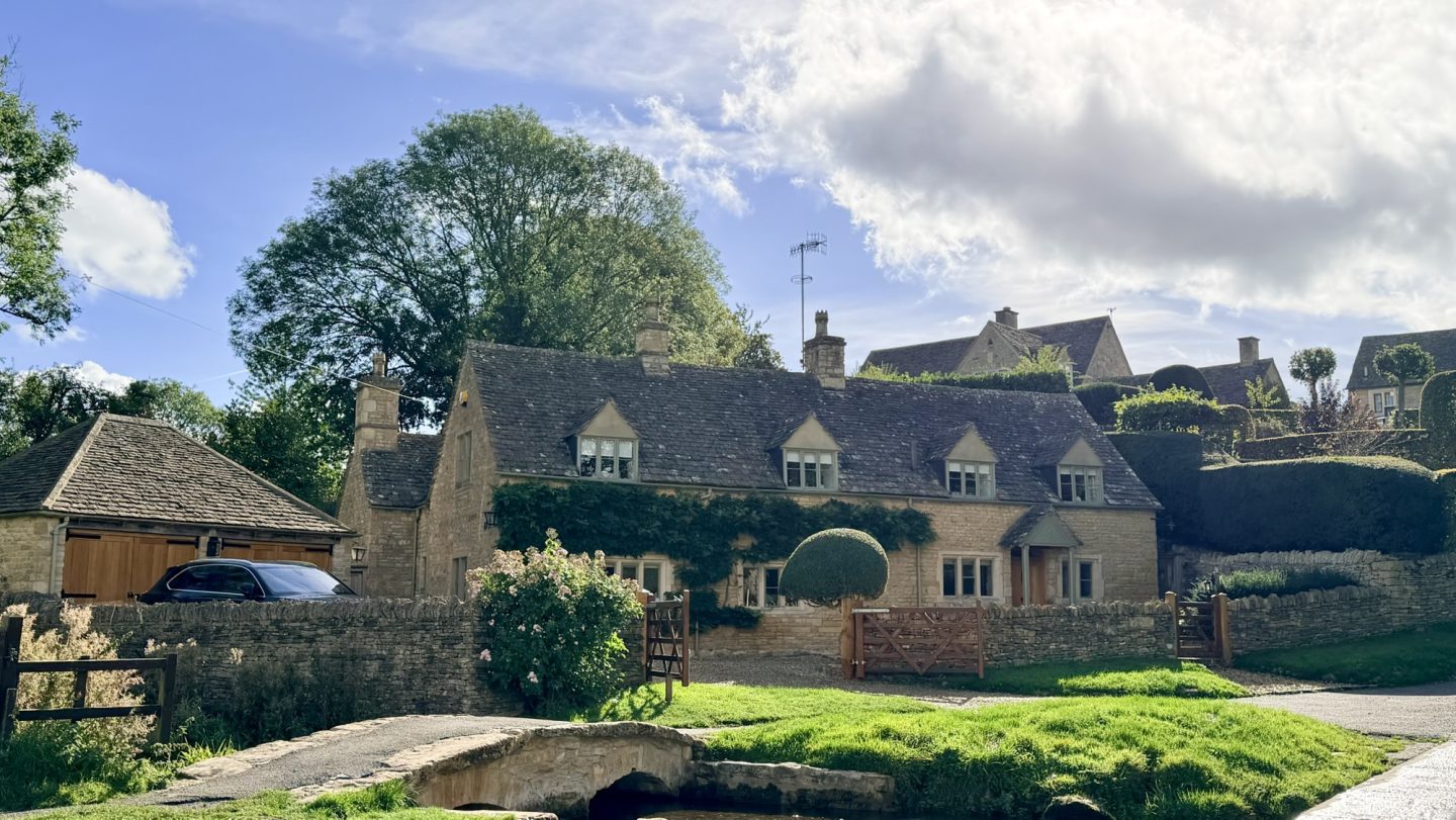 Village Upper Slaughter